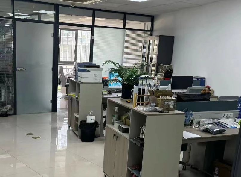 نوعية ممتازة حمض الفولفيك في Stock.jpg نوعية ممتازة حمض الفولفيك في Stock.jpg